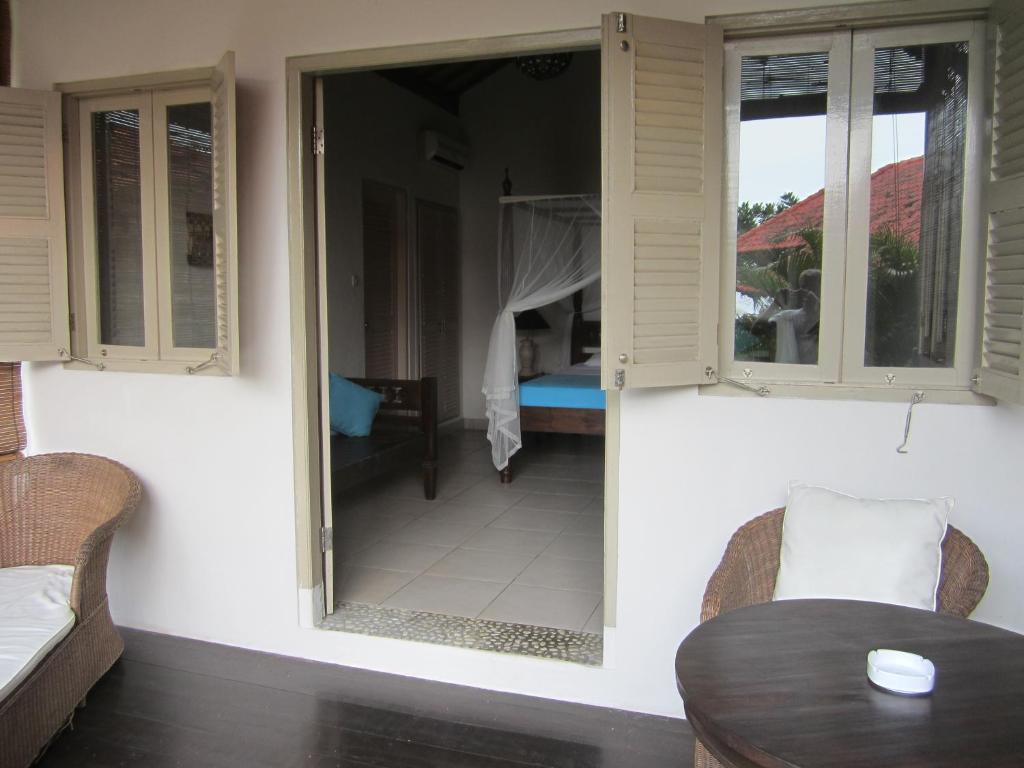 Kembali Beach Bungalows Amed Zimmer foto